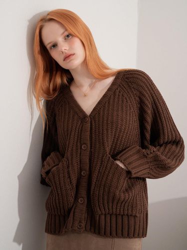 Poket Cable Knit Cardigan (Brown) - VLETI - Modalova