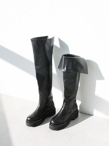 Nihai Full Hoop Boots (Cowhide Brack/ 6.5cm) - SHOE BY CHOI - Modalova