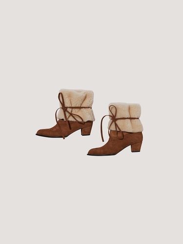 Shearling Lambskin Boots - Verso - Modalova