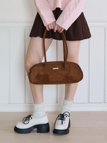 SUEDE BAGUETTE BAG_BROWN - PINK PINEAPPLE - Modalova