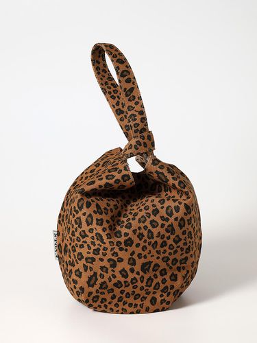 Dumpling wrist bag_Leopard - Yellowstone - Modalova