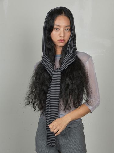 Stripe Hooded Muffler (2 Colors) - muwm - Modalova