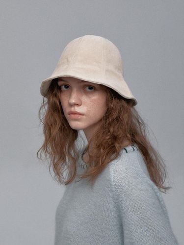 Stitch Bucket hat (Light beige) - THE RYE - Modalova