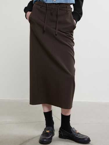 String Double Belt Long Skirt_Brown - HAE BY HAEKIM - Modalova