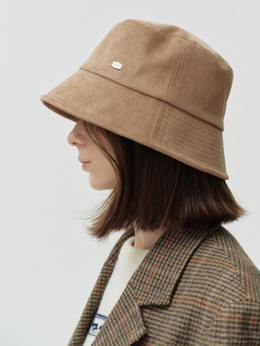 Corduroy bucket hat - beige - DEPOUND - Modalova