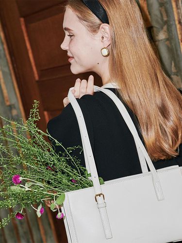 PONY Bag #white ShoulderBag - MINE`VIE - Modalova