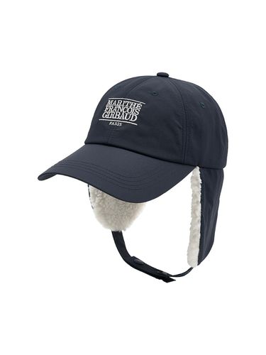 MOUVEMENT EARFLAP BALL CAP navy - MARITHE MOUVEMENT - Modalova