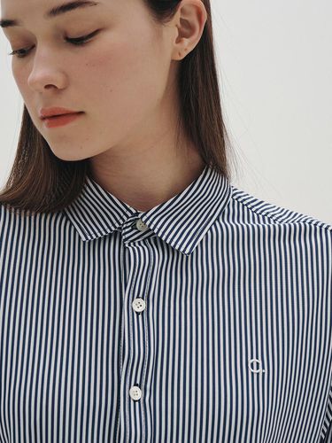 Striped Logo Shirt (Navy) - CLOVE - Modalova