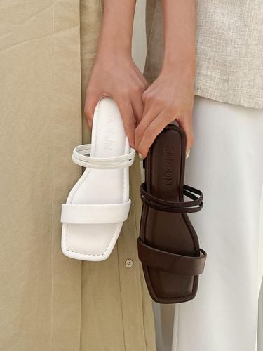 Manned Strap Sandals (1cm) - SAPPUN - Modalova