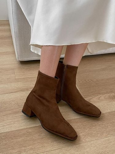 Matey Square Ankle Boots (4cm) - SAPPUN - Modalova