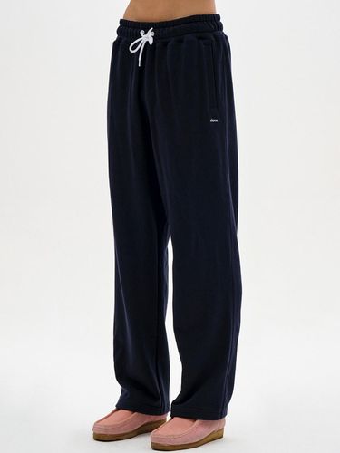 New Active Straight Sweat Pants_Men (Dark Navy) - CLOVE - Modalova