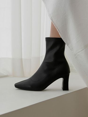 Larev Sachs Ankle Boots (7cm) - SAPPUN - Modalova