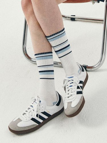 Mixed Stripe Socks (2 Colors) - ALLINCOMPLETE - Modalova