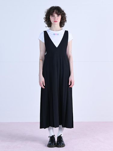 Crepe Pleats Dress Black WBCSOP008BK - WOVEMENT - Modalova