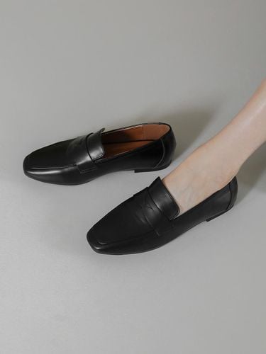 Hayden Square Penny Loafer (1cm) - SAPPUN - Modalova