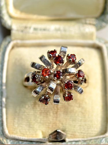 Marysia garnet Ring - martha in the garret - Modalova