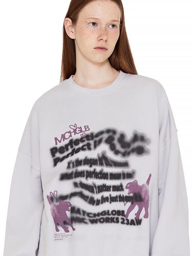 DISTORTION CAT SWEATSHIRT () - MATCHGLOBE - Modalova