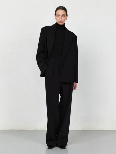 Comfort One Tuck Slacks_BLACK - ONE - Modalova