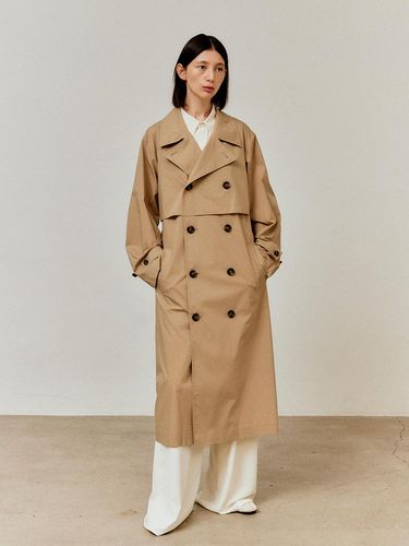 TYPEWRITER TRENCH COAT (BEIGE) - VIS A VIS - Modalova