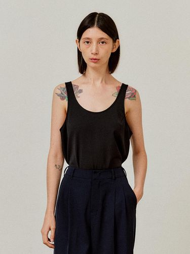 DRESSY EASY TANK TOP (BLACK) - VIS A VIS - Modalova