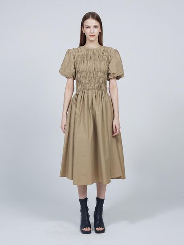 ESSENTIAL] Puff smoking wrinkle dress - MMAM - Modalova