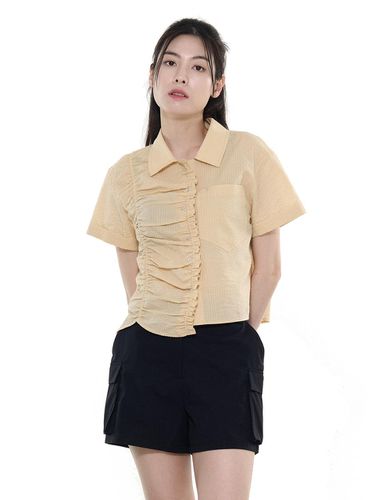 ASYMMETRICAL SHIRRING HALF SLEEVE SHIRT - LETOILE - Modalova