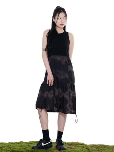 AURORA SLEEVELESS BLACK DRESS - LETOILE - Modalova