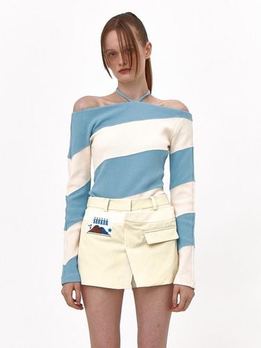 Stripe Off Shoulder Top Sky Blue - Kijun - Modalova