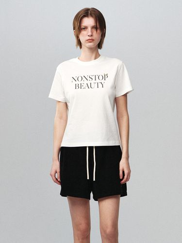 NONSTOP BEAUTY T Shirt Off White - Kijun - Modalova