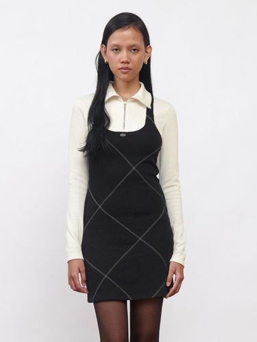 Stitched Half Zip - Up Dress Black - Kijun - Modalova