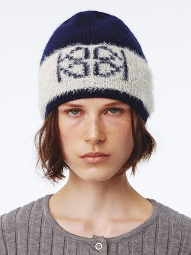 Emblem Knit Beanie UNISEX Navy - Kijun - Modalova