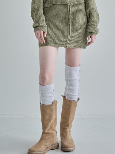 Cotton Bobble Texture Knit Mini Skirt [Khaki] - oursaalty - Modalova