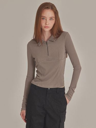 Collared Half Zip Slim Fit Long Sleeve Top (T426TP100) - TOPGIRL - Modalova