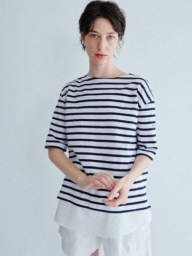 Serge Stripe T shirts (Navy) - nyhavn - Modalova