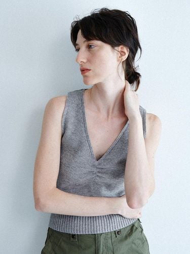 Marge Shirring Sleeveless Knit () - nyhavn - Modalova