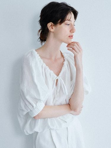 Coppola Shirring Blouse (White) - nyhavn - Modalova