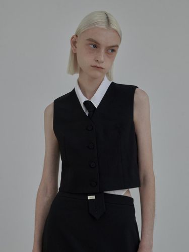 Hugh cropped vest - Black - MAUSOLEUM - Modalova