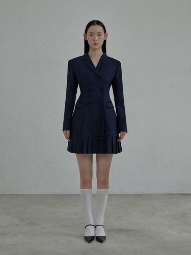 Jenn Pleated suit jacket dress - Navy - MAUSOLEUM - Modalova