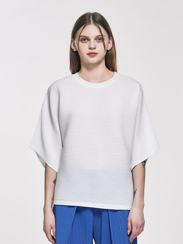 Horizontal Pleats Ribbed T-shirt_AI02WNPTS07 - yoyoyoy - Modalova