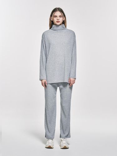 Mock-neck Ribbed Long-sleeved T-shirt_AI02WQWTS03 - yoyoyoy - Modalova