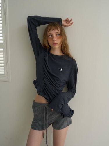 Pleasant Frill T - shirts / Charcoal - oursaalty - Modalova