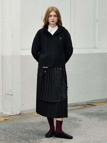 Buckle Pleated Wrap Skirt Black_AI08WNPSK02BK - yoyoyoy - Modalova