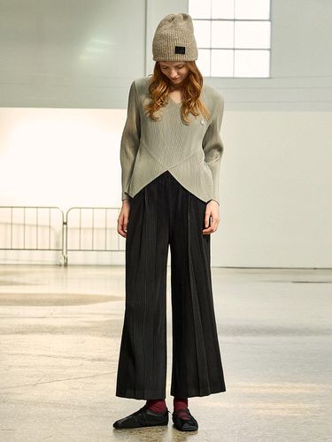 Tuck Pleated Wide Pants _AI08WNPSL35BK - yoyoyoy - Modalova