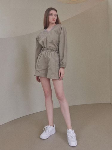 Renne nylon shorts_KHAKI BEIGE - Rennesmia - Modalova