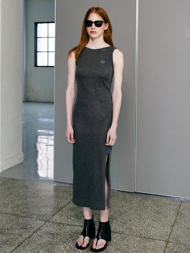 SLUB SLEEVELESS DRESS_CHARCOAL - Rennesmia - Modalova