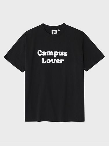 Embossing Campus Rubber Black Short-Sleeved T-Shir - conceptcollege - Modalova