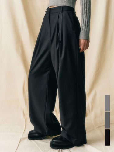 RIV Two - Tuck Slacks - 3COL - vivacious - Modalova