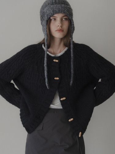 Wool Alpaca Cable Duffle Cardigan [Navy] - THE MITTEN - Modalova