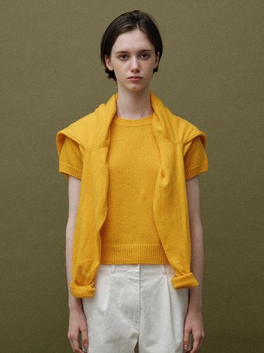 Puno Short Sleeve Knit (Amber) - NOTHING WRITTEN - Modalova