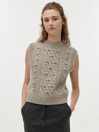 Latti Wool Vest (Ash Gray) - NOTHING WRITTEN - Modalova